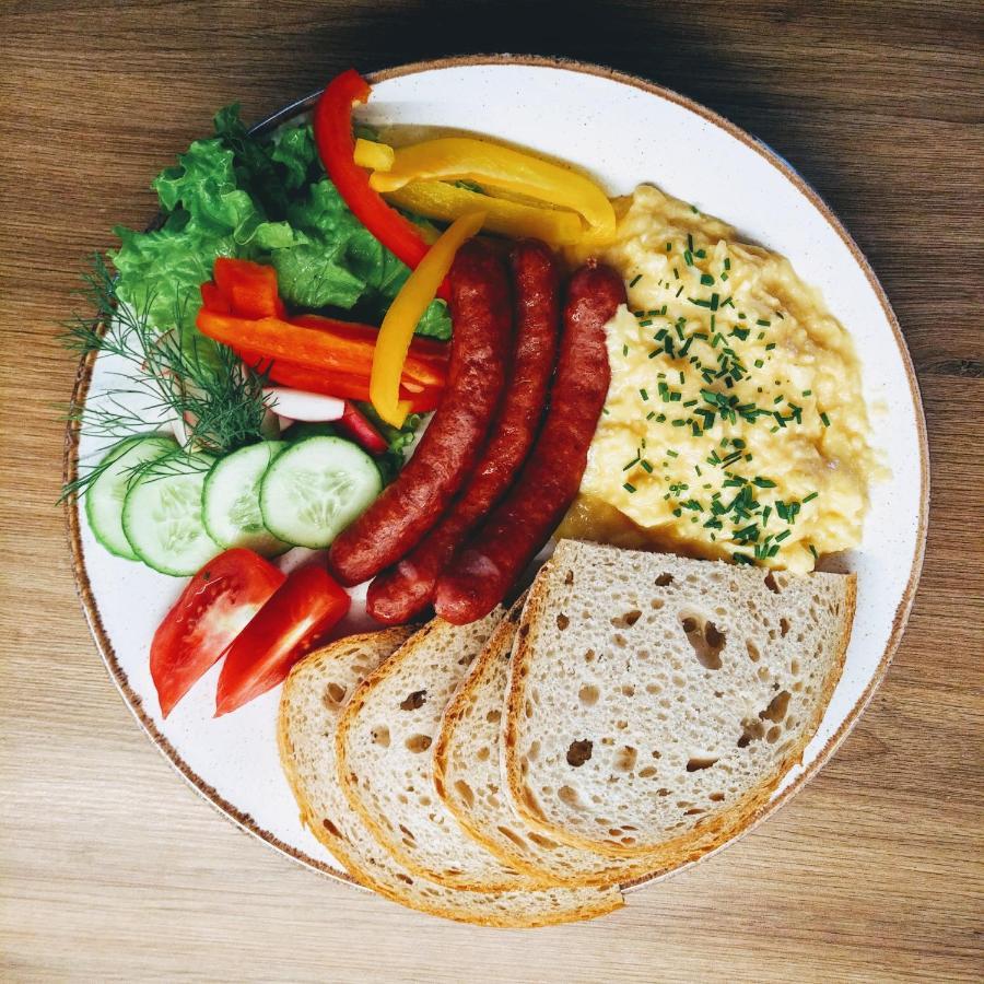 Bed and Breakfast Karczma-Koszwice Экстерьер фото