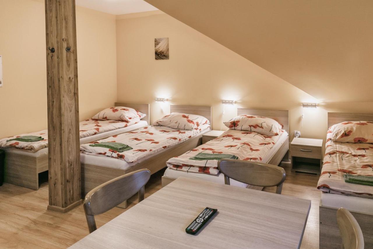 Bed and Breakfast Karczma-Koszwice Экстерьер фото