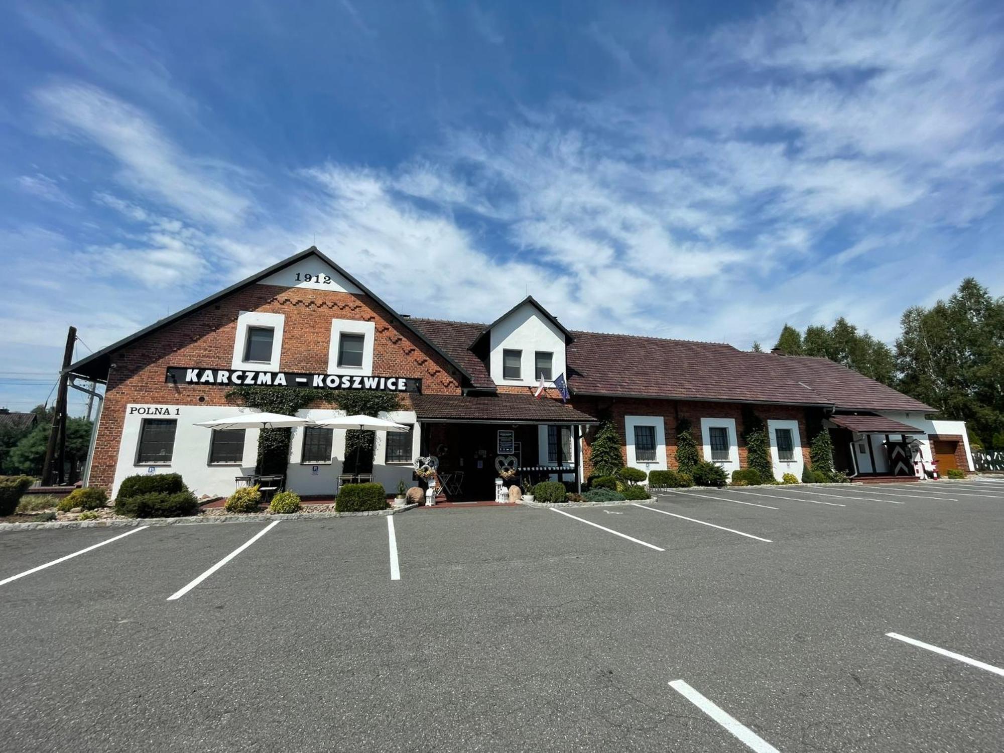 Bed and Breakfast Karczma-Koszwice Экстерьер фото
